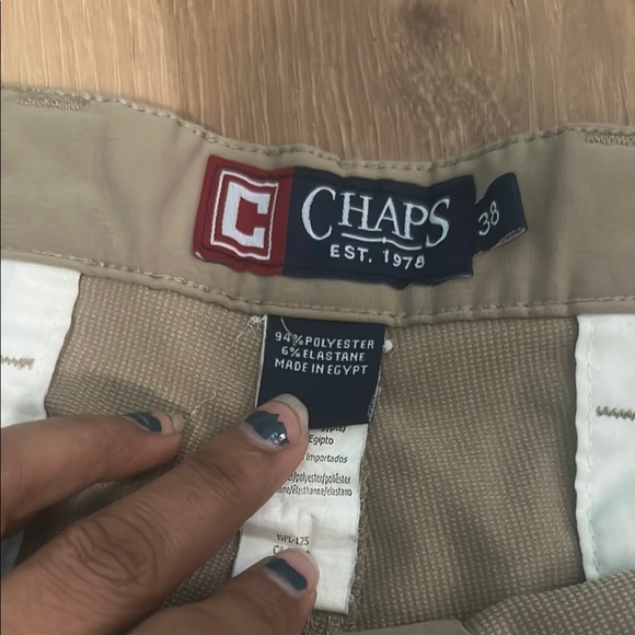 Chaps Tan Cargo Shorts Relaxed Fit Cotton - Picture 2 of 6